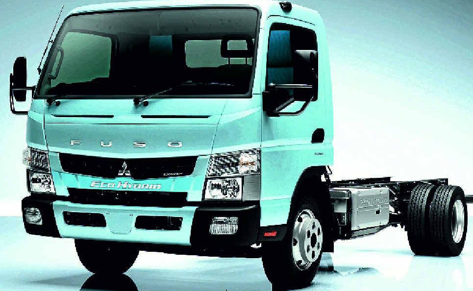 ON THE RISE: The Canter hybrid’s towing capability is excellent news for contractors and councils. ON THE RISE: The Canter hybrid’s towing capability is excellent news for contractors and councils.