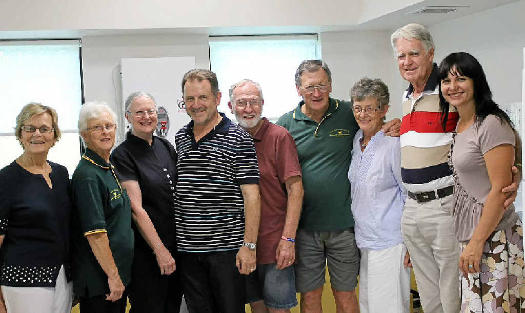 DINNER DONORS: (from left) Margaret Byrne, Heather Noble, Judy Pryce, Jim Pryce, Richard Forbes, Stan Gilchrist, June Gilchrist, Warren Noble and Our House director Rebekka Battista. DINNER DONORS: (from left) Margaret Byrne, Heather Noble, Judy Pryce, Jim Pryce, Richard Forbes, Stan Gilchrist, June Gilchrist, Warren Noble and Our House director Rebekka Battista.