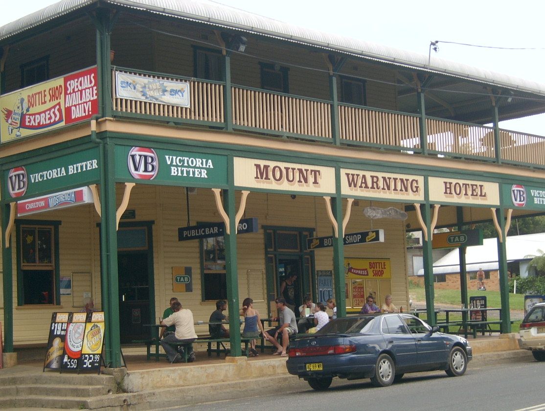 The Mt Warning Hotel as is used to look before the fire. The Mt Warning Hotel as is used to look before the fire.