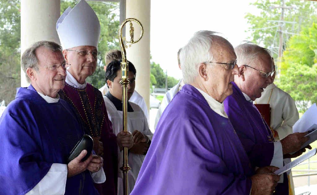 FATHER Rex Hackett leads the processional for the St Joseph’s Cowper Grafton Centenary Mass yesterday at the Mary Immaculate Church, Cowper. Photo Debrah Novak. FATHER Rex Hackett leads the processional for the St Joseph’s Cowper Grafton Centenary Mass yesterday at the Mary Immaculate Church, Cowper. Photo Debrah Novak.