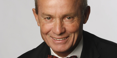 Former Qantas chief James Strong has died after surgery. Former Qantas chief James Strong has died after surgery.