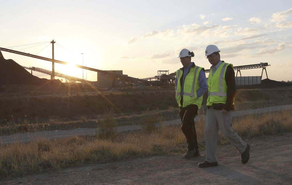 Estimates predict a need for at least 86,000 new mining professionals and skilled workers in Australia by 2020. Estimates predict a need for at least 86,000 new mining professionals and skilled workers in Australia by 2020.