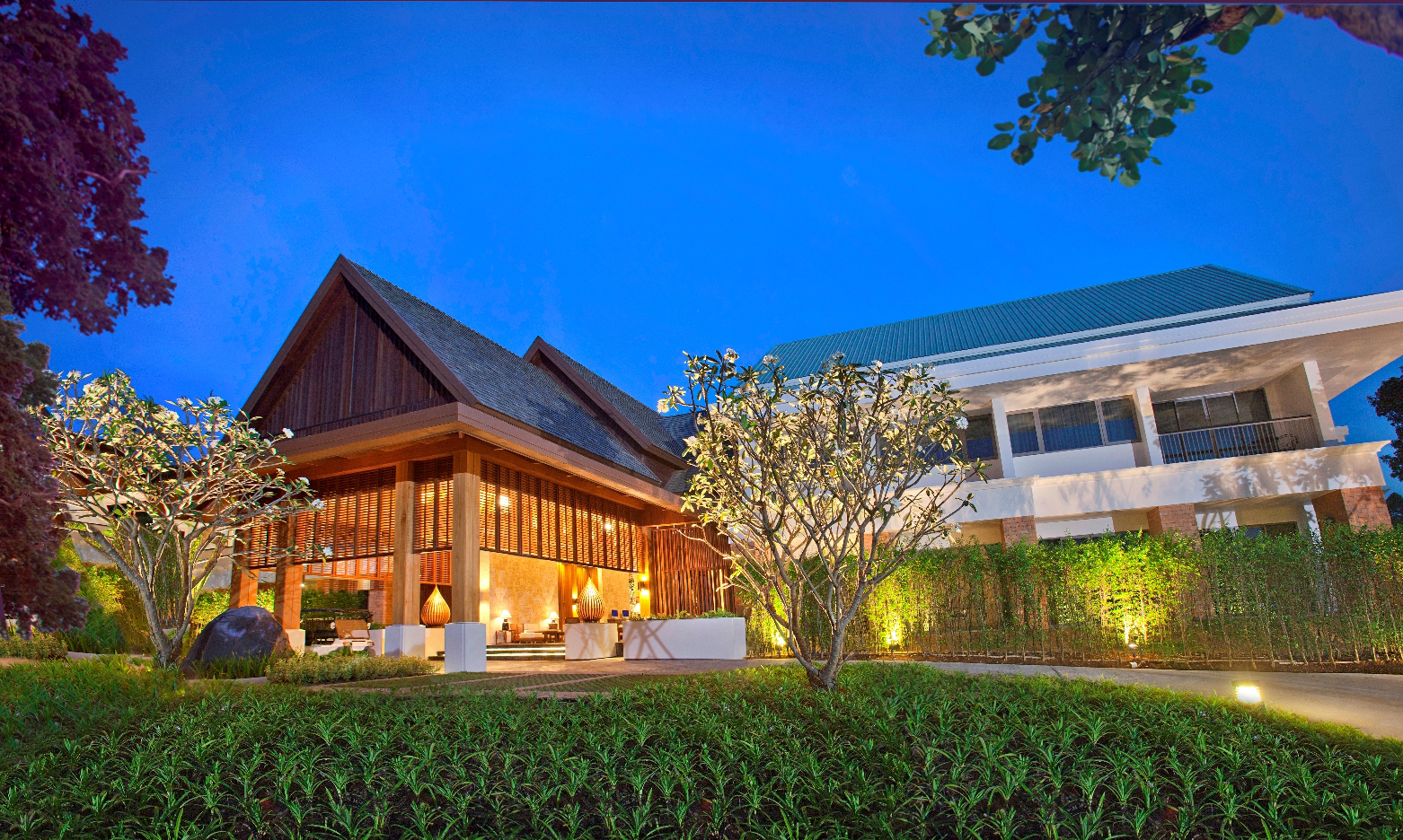 Every aspect of the hotel centres around creating the balance between achieving comfort and developing sporting ability. Every aspect of the hotel centres around creating the balance between achieving comfort and developing sporting ability.