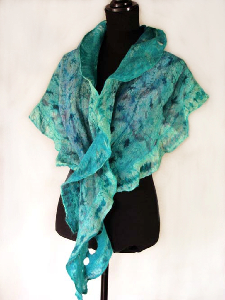Green nunofelt coat by Belinda Arnold. Green nunofelt coat by Belinda Arnold.