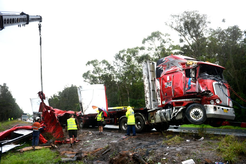 Truck crash on the Hwy on the Chinderah turn off. Truck crash on the Hwy on the Chinderah turn off.