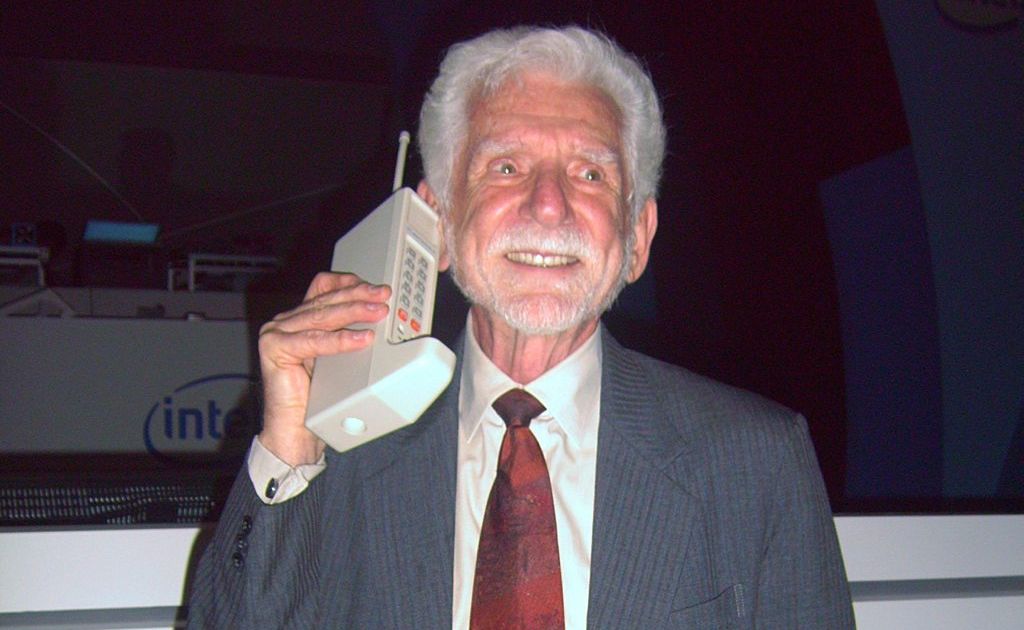 Martin Cooper made history when in April 1973 he made the first phone call from a mobile phone Martin Cooper made history when in April 1973 he made the first phone call from a mobile phone