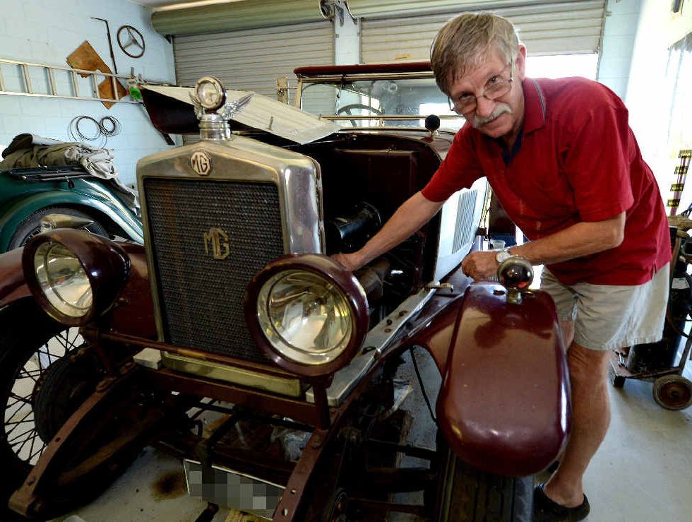 Bill Young with his 1927 Morris Garage 14/28 won’t be able to make the trip to Canberra to celebrate 100 years of Morris Cars. Bill Young with his 1927 Morris Garage 14/28 won’t be able to make the trip to Canberra to celebrate 100 years of Morris Cars.