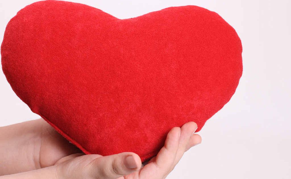 Show what's in your heart by discussing organ donation with your family. Show what's in your heart by discussing organ donation with your family.