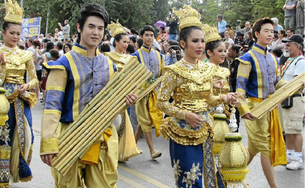 Chiang Mai comes alive with colour and sheen. Chiang Mai comes alive with colour and sheen.