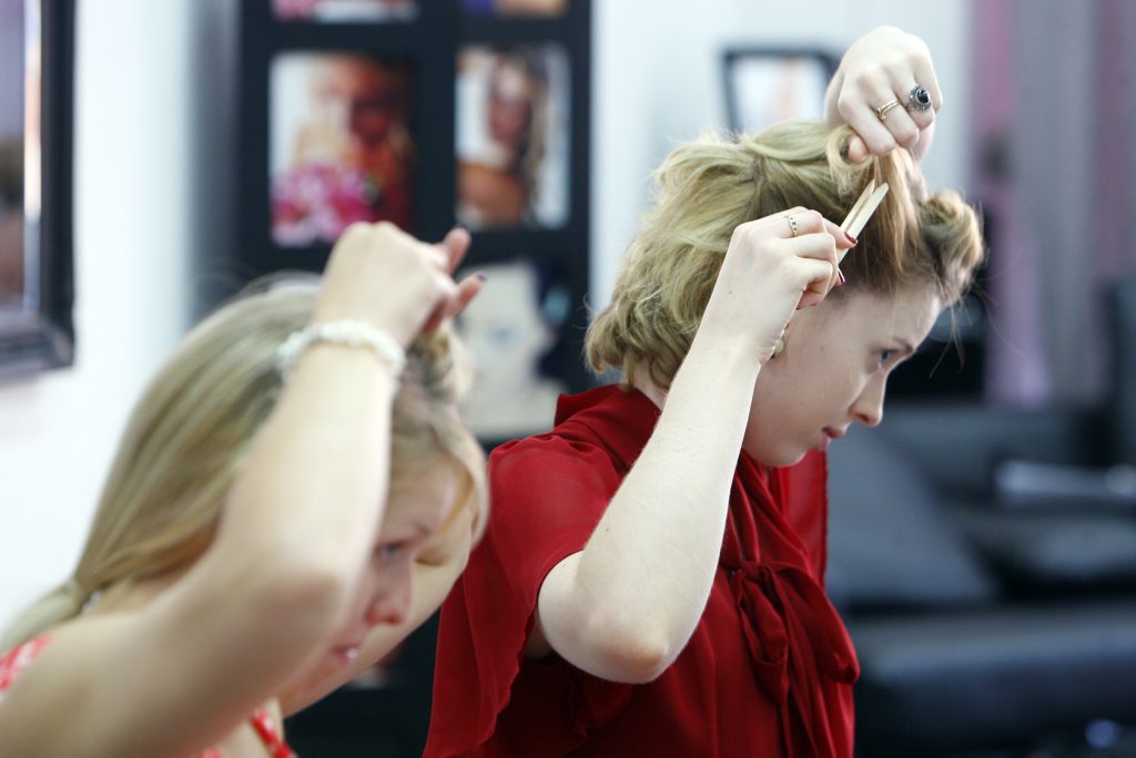 Ipswich women learn about vintage hair and make up styles from The Bombshell Burlesque and Beauty Academy. Photo: Claudia Baxter / The Queensland Times Ipswich women learn about vintage hair and make up styles from The Bombshell Burlesque and Beauty Academy. Photo: Claudia Baxter / The Queensland Times