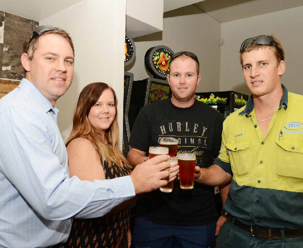 MATE’S BEER: Dean and Jess Walker, Mitch Hilcoat and Kaden Dickfos share a beer for mate Ashley Birt. MATE’S BEER: Dean and Jess Walker, Mitch Hilcoat and Kaden Dickfos share a beer for mate Ashley Birt.