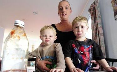 Tauranga mum Lee-anne Swinburne has laid a complaint against McDonald's after the fast-food outlet on three occasions overlooked requests for a ketchup-free burger for her 3-year-old son Aiden Swinburne-Dixon (right). With them is her nephew Brayden Dixon, 3. Tauranga mum Lee-anne Swinburne has laid a complaint against McDonald's after the fast-food outlet on three occasions overlooked requests for a ketchup-free burger for her 3-year-old son Aiden Swinburne-Dixon (right). With them is her nephew Brayden Dixon, 3.