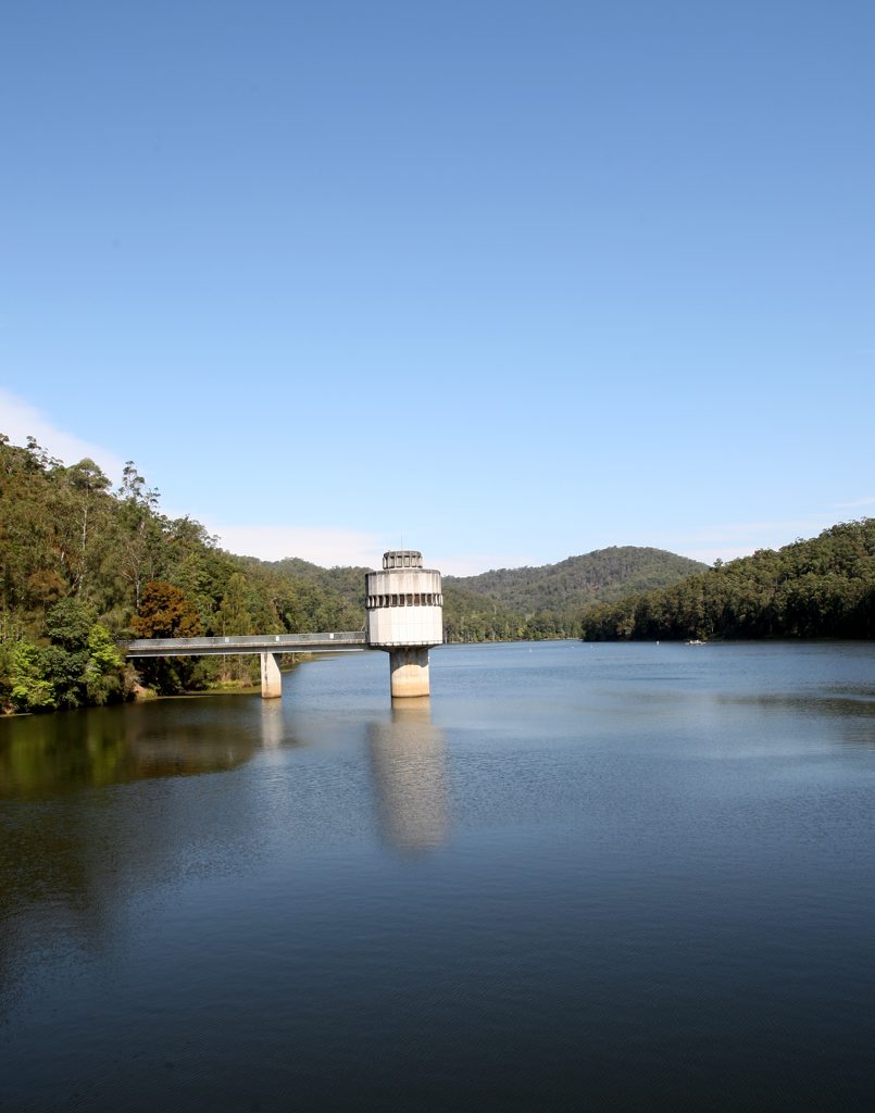 Community leaders back plans for new dams in Central Queensland Community leaders back plans for new dams in Central Queensland