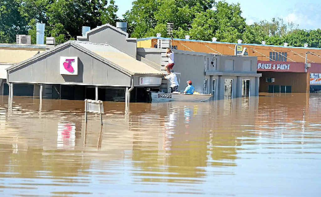 Gympie during the floods. Gympie during the floods.