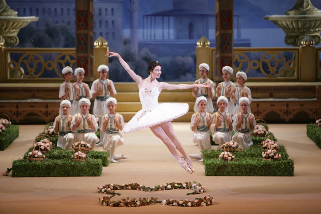 Maria Alexandrova performs in the Bolshoi Ballet's Le Corsaire. Maria Alexandrova performs in the Bolshoi Ballet's Le Corsaire.