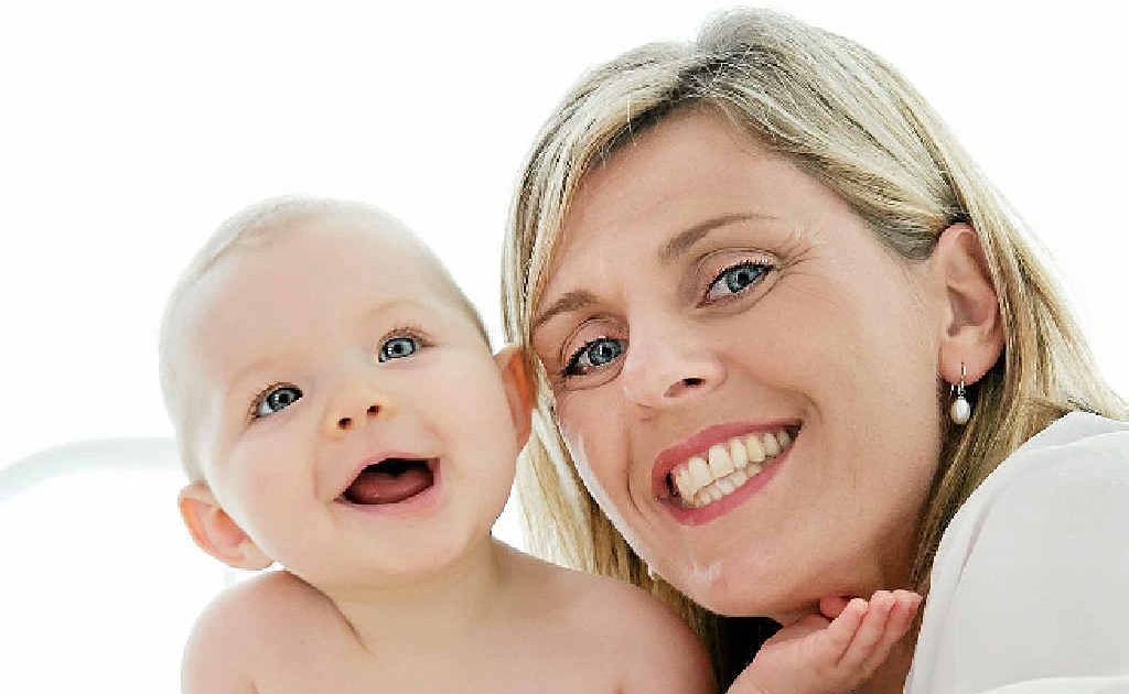 Yvette Wensley, of The Breast Milk Bar, has a fan in client Kaylee Williams’ daughter Caitlyn. Yvette Wensley, of The Breast Milk Bar, has a fan in client Kaylee Williams’ daughter Caitlyn.