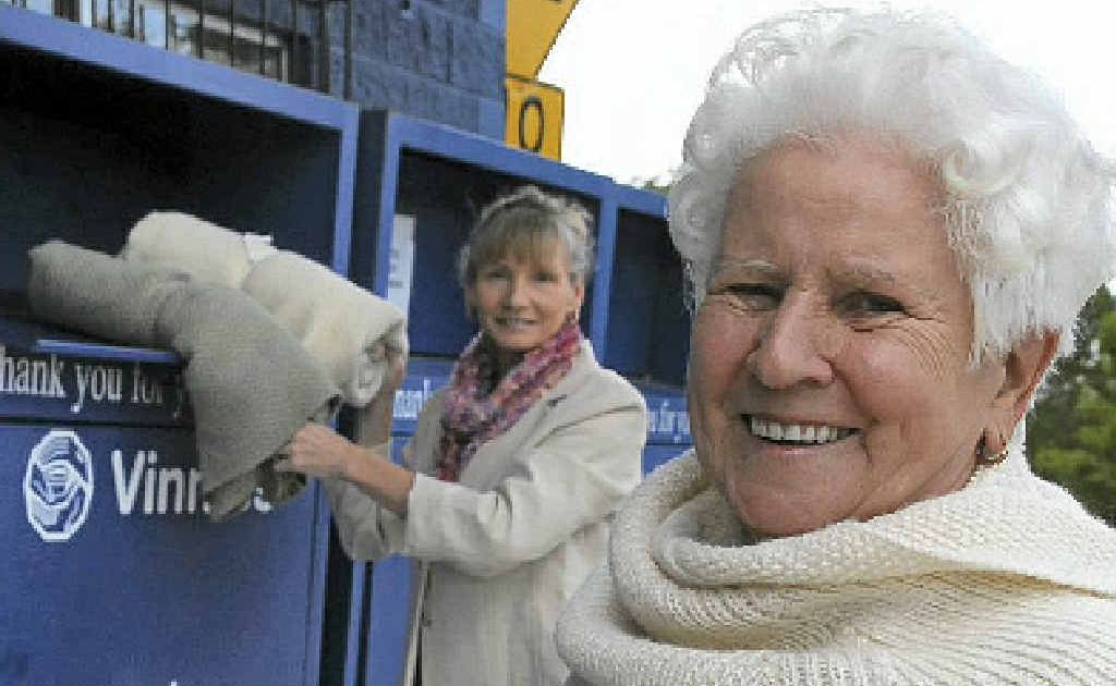 WINTER WARMTH: Gympie volunteers Deborah Cleary and Jessie Thomson. WINTER WARMTH: Gympie volunteers Deborah Cleary and Jessie Thomson.