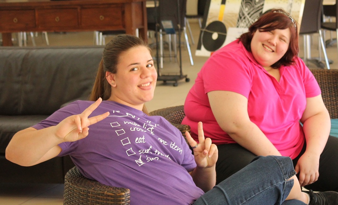 Lorien Murray and friend Bethany Silverwright. Lorien Murray and friend Bethany Silverwright.