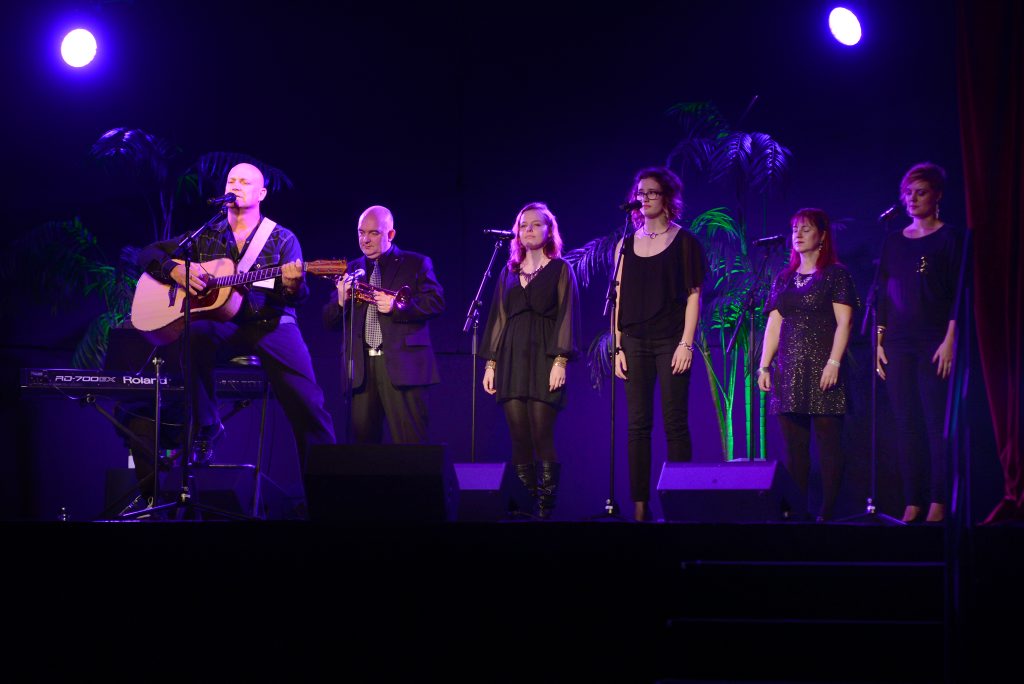 Local members of the Boomtown band, with Queensland Music Festival artistic director James Morrison (second from left) at Wednesday night’s launch of Gladstone musical Boomtown. Local members of the Boomtown band, with Queensland Music Festival artistic director James Morrison (second from left) at Wednesday night’s launch of Gladstone musical Boomtown.