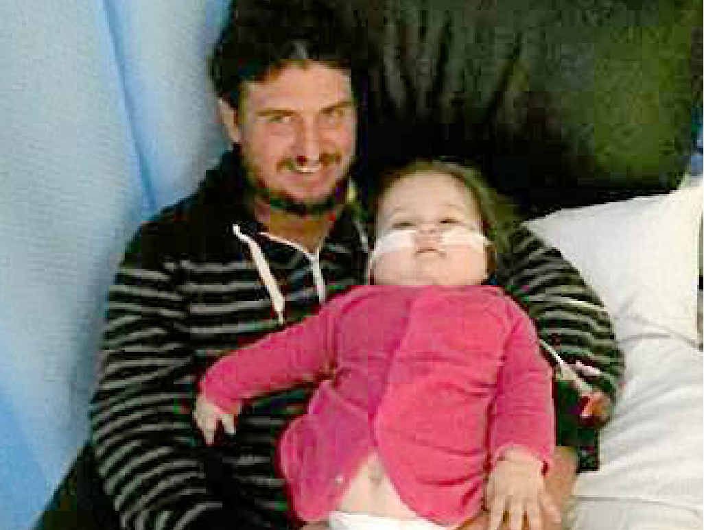 DOTING DAD: James Lonie will soon donate a kidney to his 18-month-old daughter Heidi. A trivia night will be held at the Tewantin Noosa RSL tonight to raise money for her ongoing treatment. photos: contributed DOTING DAD: James Lonie will soon donate a kidney to his 18-month-old daughter Heidi. A trivia night will be held at the Tewantin Noosa RSL tonight to raise money for her ongoing treatment. photos: contributed