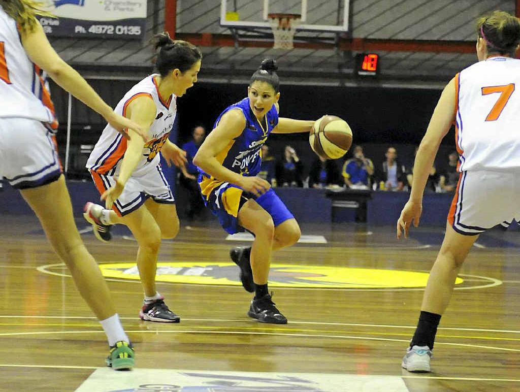 Phoenix’s Diana Neves on the drive against Maroochydore Clippers. Neves was in scintillating form with 46 points. Phoenix’s Diana Neves on the drive against Maroochydore Clippers. Neves was in scintillating form with 46 points.