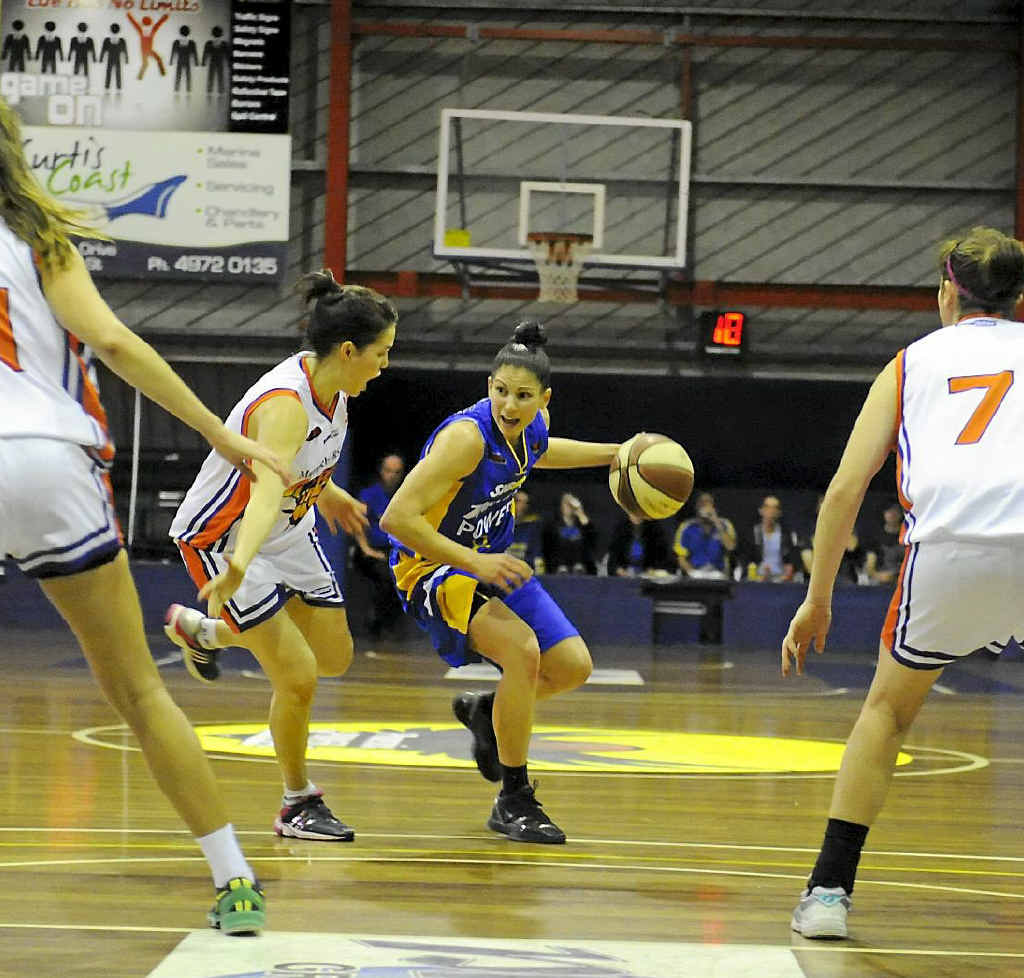 Phoenix’s Diana Neves on the drive against Maroochydore Clippers. Neves was in scintillating form with 46 points. Phoenix’s Diana Neves on the drive against Maroochydore Clippers. Neves was in scintillating form with 46 points.