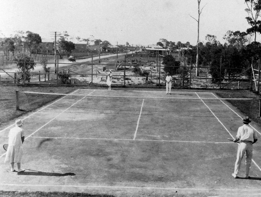 Tennis courts in Pialba's Main St in the 1930s. Tennis courts in Pialba's Main St in the 1930s.