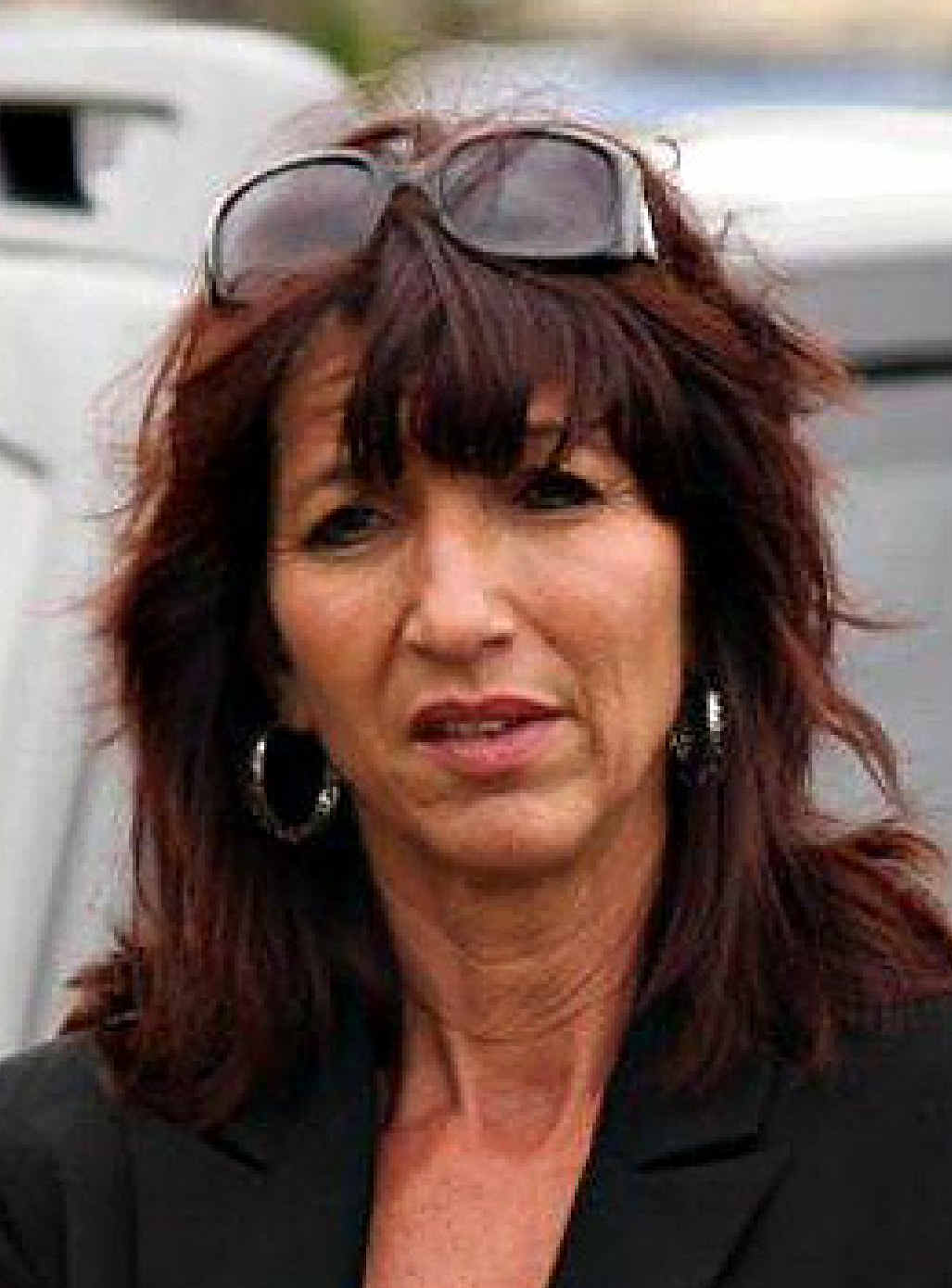WANTING ANSWERS: Lee Garrels, Jason’s mother, outside the Clermont Court House after the matter was first mentioned. WANTING ANSWERS: Lee Garrels, Jason’s mother, outside the Clermont Court House after the matter was first mentioned.
