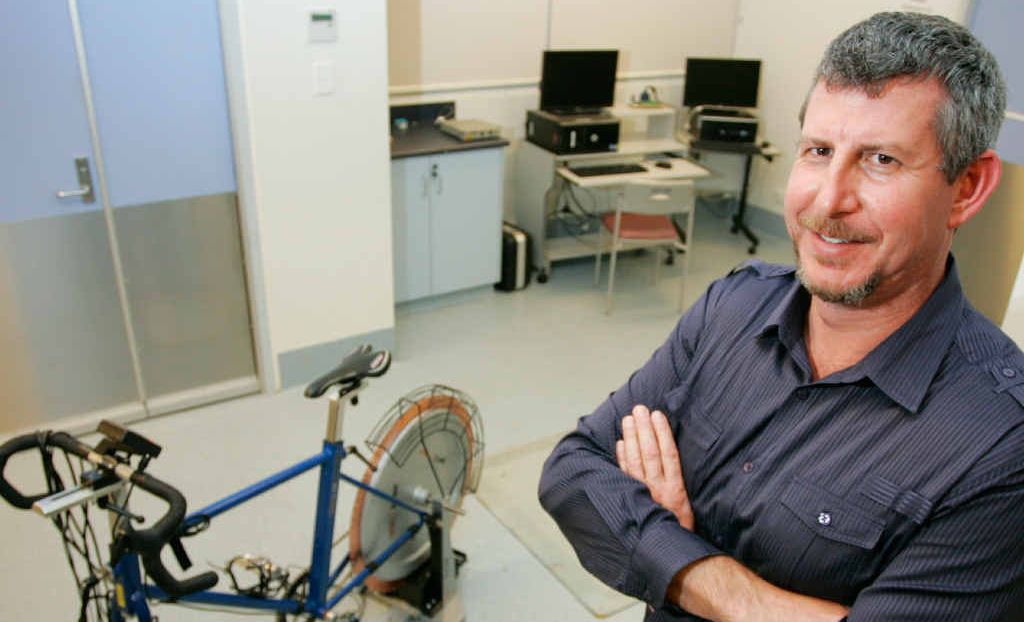 Campbell Macgregor from CQ University has won a scholarship to undertake research in to cycling training involving masters cyclists. Campbell Macgregor from CQ University has won a scholarship to undertake research in to cycling training involving masters cyclists.