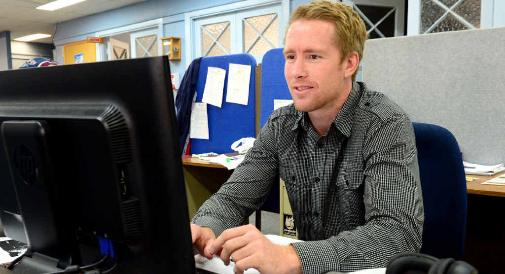 Guy Williams is in the hot seat again, writing for The Morning Bulletin and playing for the Central Queensland Capras in the Intrust Super Cup. Guy Williams is in the hot seat again, writing for The Morning Bulletin and playing for the Central Queensland Capras in the Intrust Super Cup.