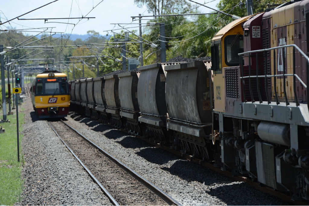 DUST MENACE: Coal dust pollution is causing health concerns, but it is intended that all coal shipped in wagons veneered by the end of the year. DUST MENACE: Coal dust pollution is causing health concerns, but it is intended that all coal shipped in wagons veneered by the end of the year.