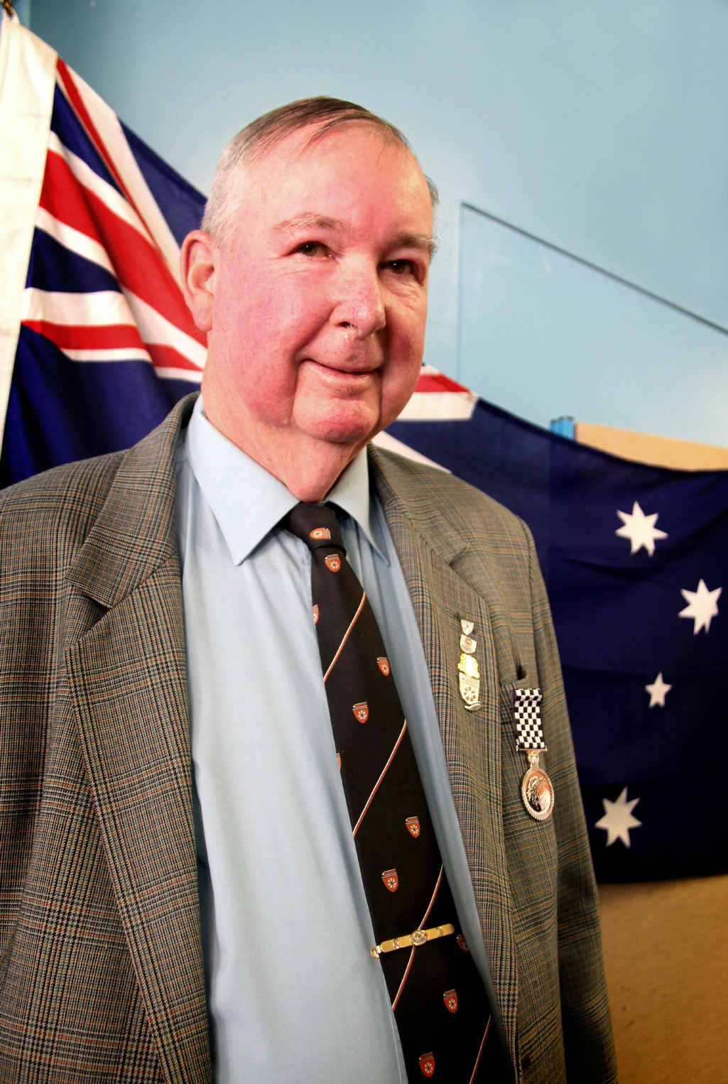 Malcolm Mackellar has been waiting for his Police Overseas Service Medal for many years. Malcolm Mackellar has been waiting for his Police Overseas Service Medal for many years.