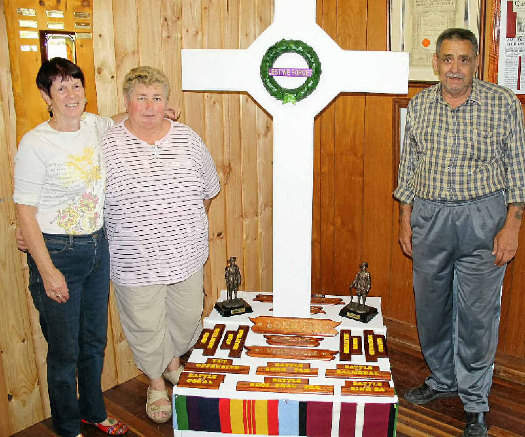 Cross honours veterans