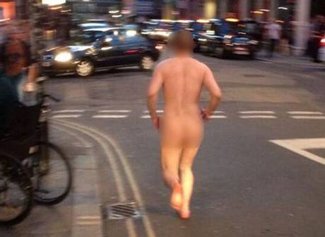 A man died just hours after he was seen by hundreds of people as he ran naked through Manchester backstreets in a 'confused' state A man died just hours after he was seen by hundreds of people as he ran naked through Manchester backstreets in a 'confused' state