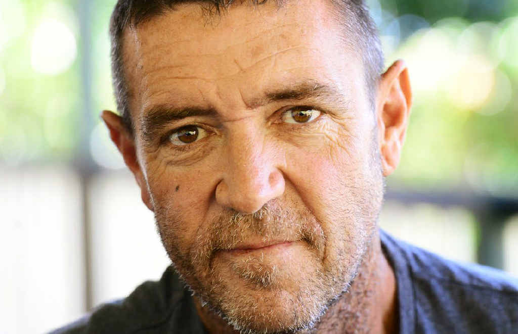 SHOCKING SURVIVAL: Roofer Bruce Dixon of Blackstone suffered an electric shock while working on a roof in Rosewood last week. SHOCKING SURVIVAL: Roofer Bruce Dixon of Blackstone suffered an electric shock while working on a roof in Rosewood last week.