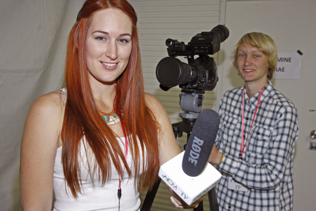 Jess Edwards and James McDonald. Jess Edwards and James McDonald.