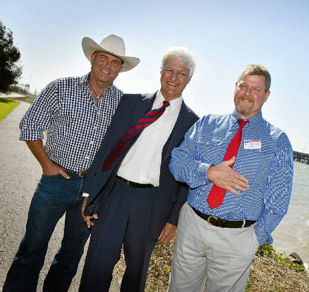 James Blundell, Bob Katter MP and Richard Love were in Gladstone on September 2. James Blundell, Bob Katter MP and Richard Love were in Gladstone on September 2.
