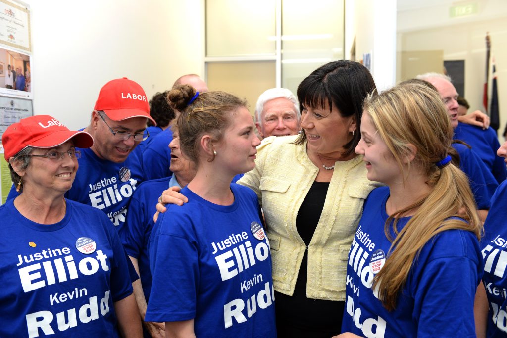 Justine Elliot has retained the seat of Richmond. Justine Elliot has retained the seat of Richmond.