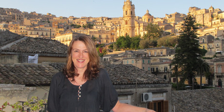 Nicky Pellegrino in the Sicilian town of Modica, where some of her book's ideas were born. Nicky Pellegrino in the Sicilian town of Modica, where some of her book's ideas were born.