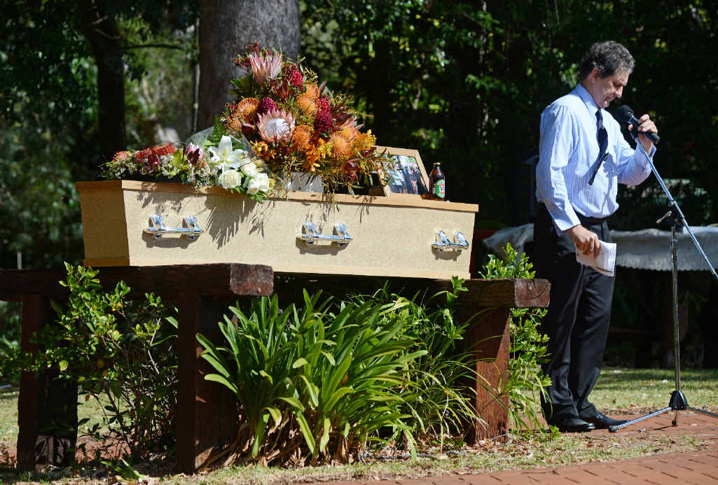 RESPECT: At Lismore Memorial Garden yesterday many paid tribute to former councillor Kenneth Gallen, who died on September 30. RESPECT: At Lismore Memorial Garden yesterday many paid tribute to former councillor Kenneth Gallen, who died on September 30.