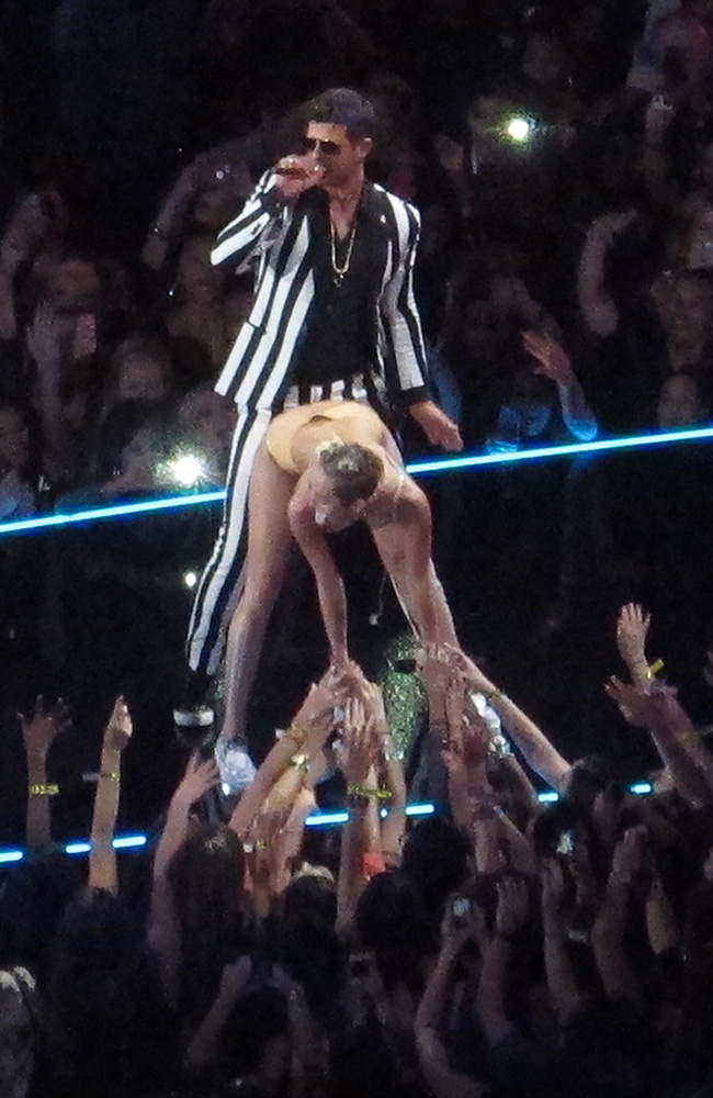 Robin Thicke and Miley Cyrus Robin Thicke and Miley Cyrus