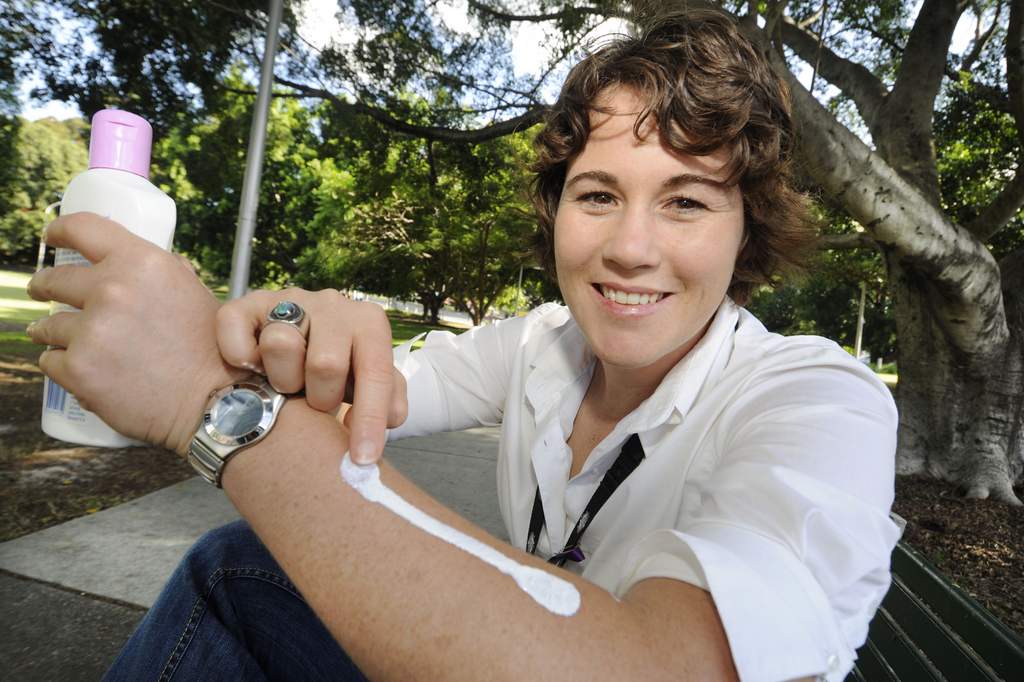 Lead researcher Dr Elke Hacker, from QUT's AusSun Research Lab Lead researcher Dr Elke Hacker, from QUT's AusSun Research Lab