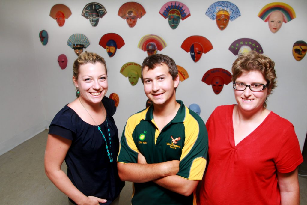 FEEL GOOD: Bridges Mental Health Rehabilitation Event Co-ordinator Jo Miller with Kyle Geary and Sarah Heathorn who are participating in the Crush Festival and Mental Health Week Behind the Mask' art exhibition which is by people who bravery shared their individual stories of recovery from mental illnesses. Photo: Zach Hogg / NewsMail FEEL GOOD: Bridges Mental Health Rehabilitation Event Co-ordinator Jo Miller with Kyle Geary and Sarah Heathorn who are participating in the Crush Festival and Mental Health Week Behind the Mask' art exhibition which is by people who bravery shared their individual stories of recovery from mental illnesses. Photo: Zach Hogg / NewsMail