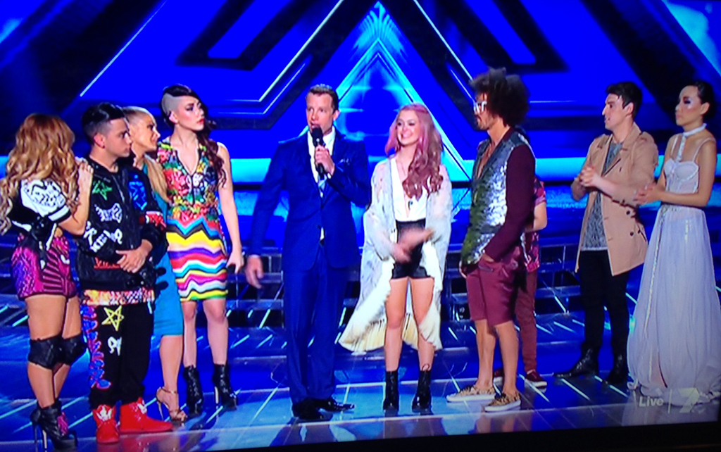 Host Luke Jacobz with the Top 5 and Redfoo. Host Luke Jacobz with the Top 5 and Redfoo.
