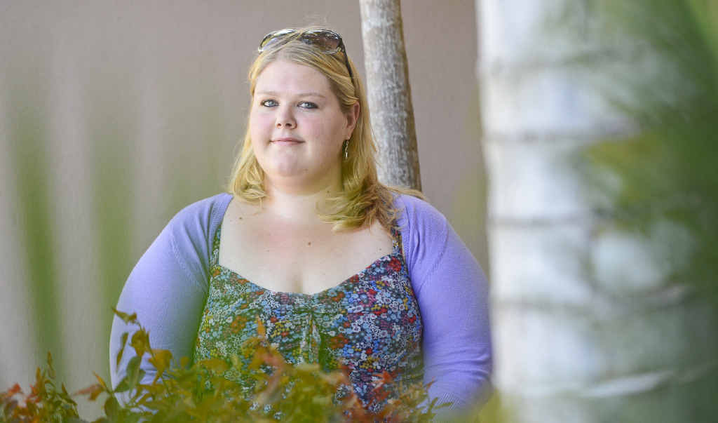 ACCIDENT SCENE: Amy Walls, who stopped to help crash victims, wonders why many cars passed without stopping to help. ACCIDENT SCENE: Amy Walls, who stopped to help crash victims, wonders why many cars passed without stopping to help.