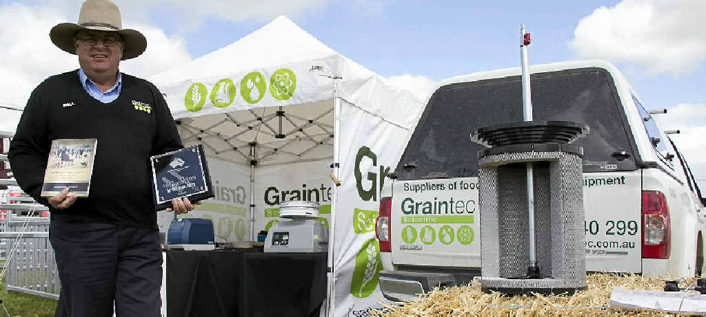 ON A WIN: Graintec Scientific won the 2013 Machine of the Year award at the Elmore Field Days for the company’s new Air Filter Blaster. ON A WIN: Graintec Scientific won the 2013 Machine of the Year award at the Elmore Field Days for the company’s new Air Filter Blaster.