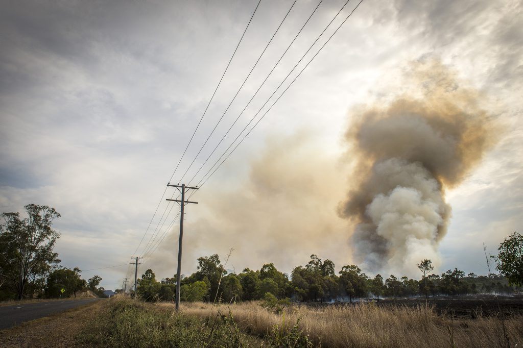 Awoonga Dam Road fire, pictured from Awoonga Dam Road. Awoonga Dam Road fire, pictured from Awoonga Dam Road.