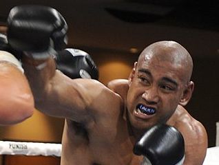 BIG FIGHT: Gatton-trained heavyweight Alex Leapai. BIG FIGHT: Gatton-trained heavyweight Alex Leapai.