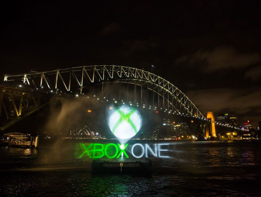 Massive water projection on the harbour for the Xbox One Launch Massive water projection on the harbour for the Xbox One Launch