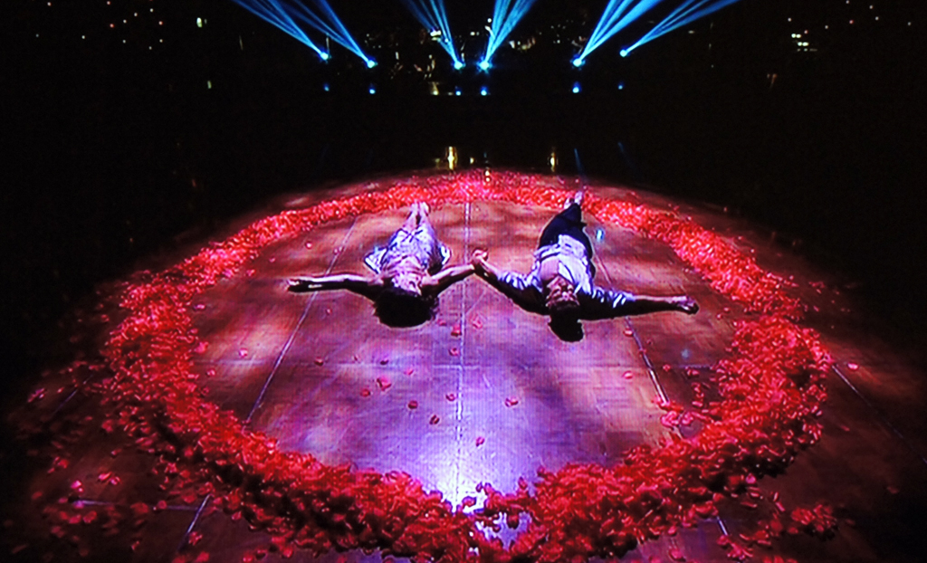 Tina Arena's final DWTS performance. Tina Arena's final DWTS performance.